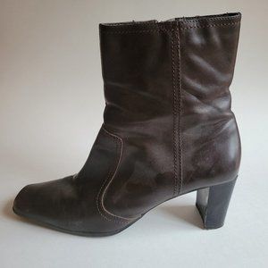 Brown Boots Size 8